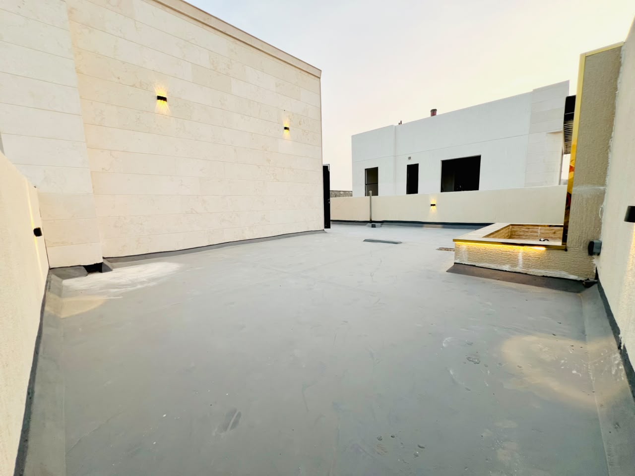 For sale: Classic villa in Al-Haliyo 2 area, registration fees included 15