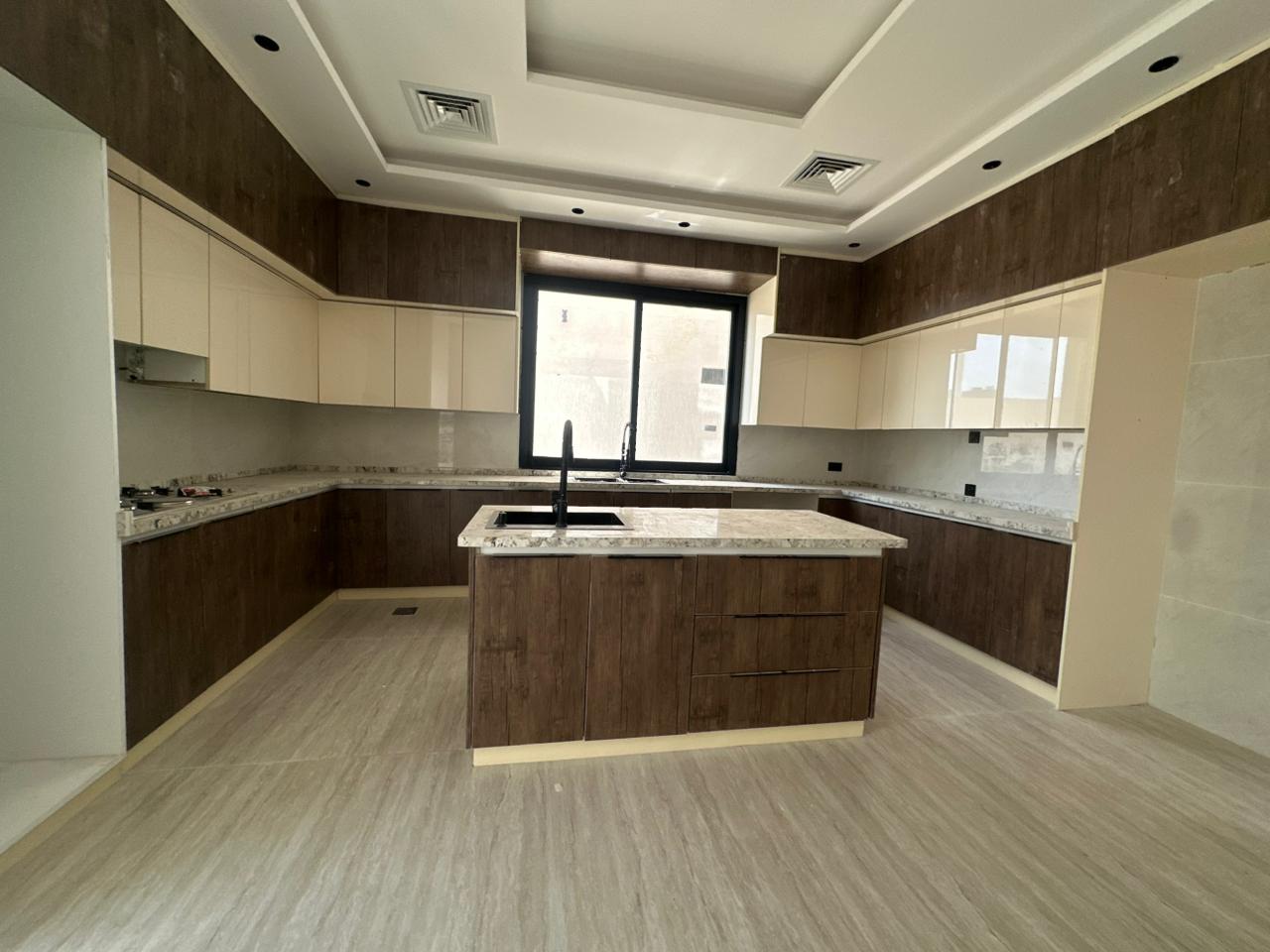 Villa for sale in Al Bahia area, Ajman Emirate 5