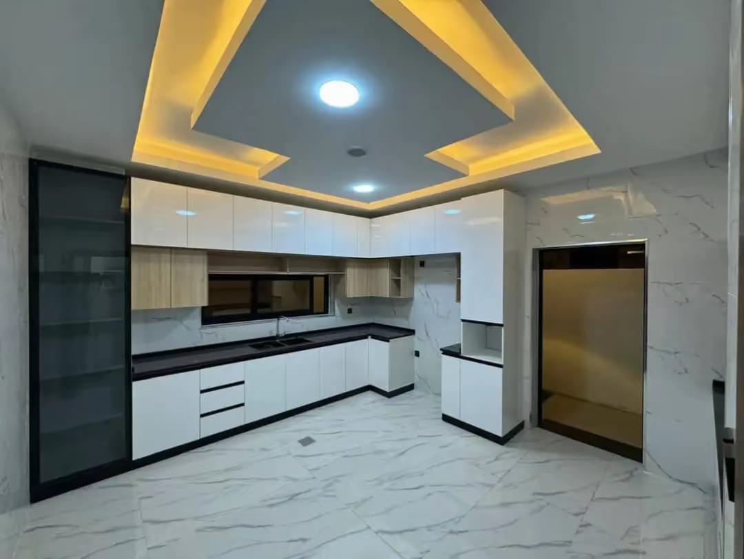 Classic villa for sale in Al-Haliyo area, registration fees included. 13