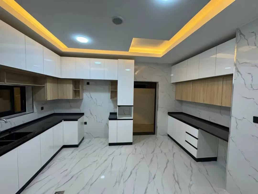 Classic villa for sale in Al-Haliyo area, registration fees included. 14