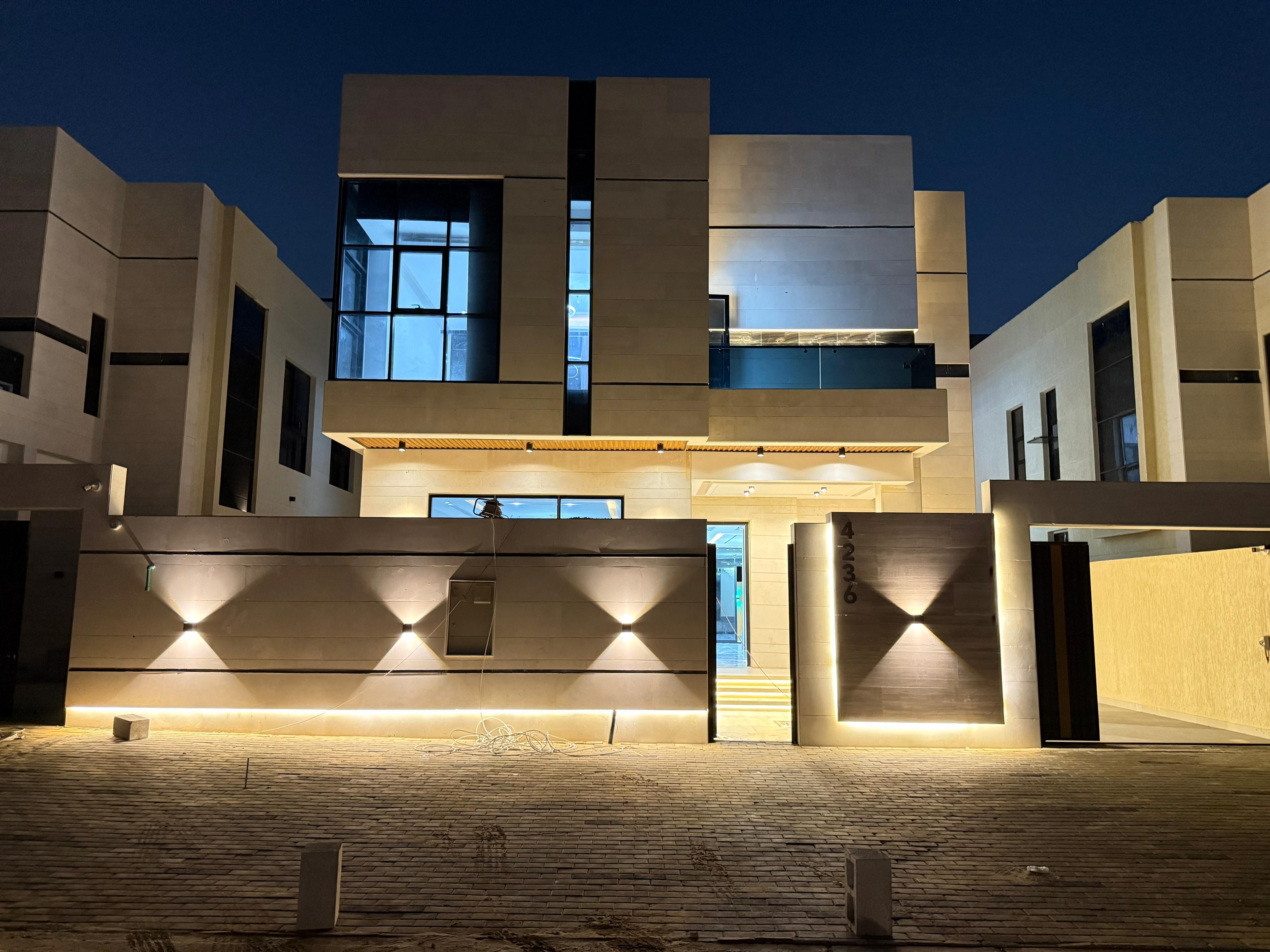 Own a distinctive modern villa now in a vibrant area, registration fees included.