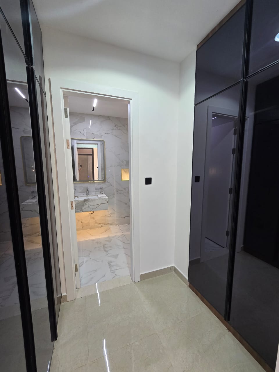 Luxury detached villa for sale, including registration fees, electricity, and water. 2