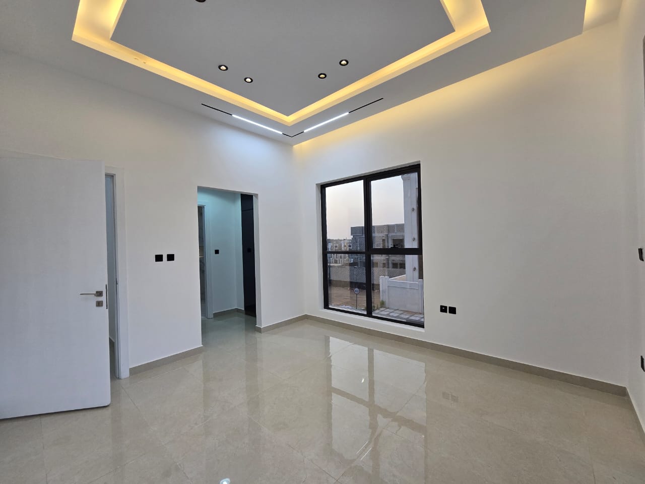 Luxury detached villa for sale, including registration fees, electricity, and water. 3