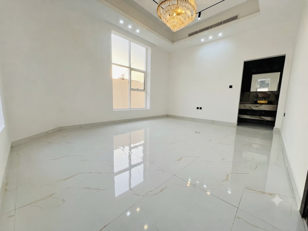 For sale: Modern corner villa on two streets in Al Yasmin area 5
