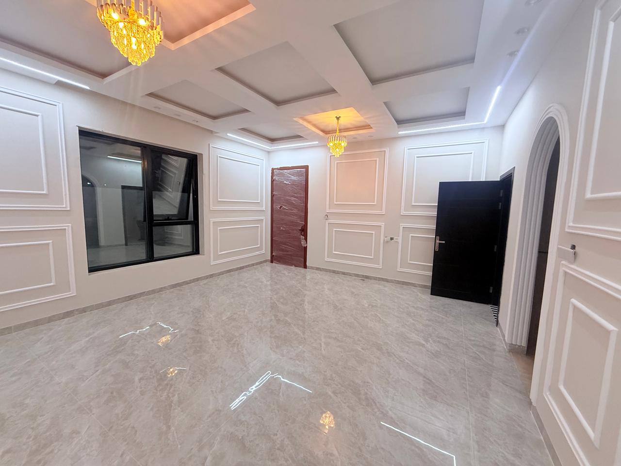 High-end villa for sale in the Al Yasmeen area, Ajman. 3