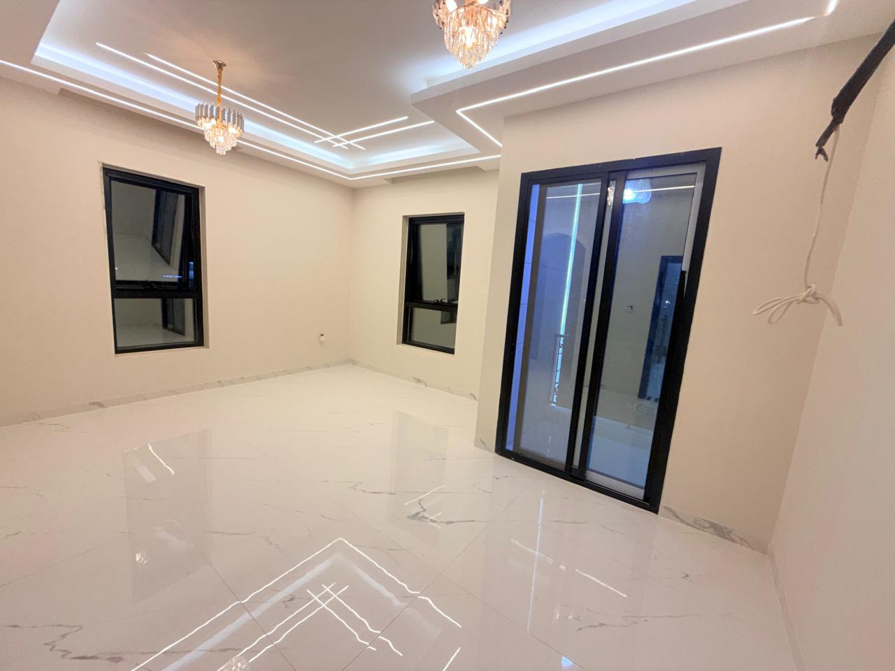 High-end villa for sale in the Al Yasmeen area, Ajman. 7