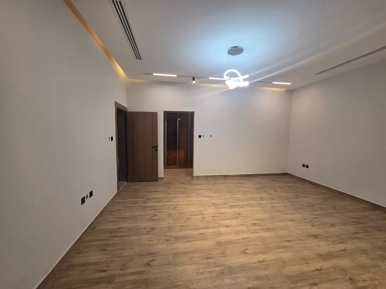Modern detached villa for sale, registration fees included 15