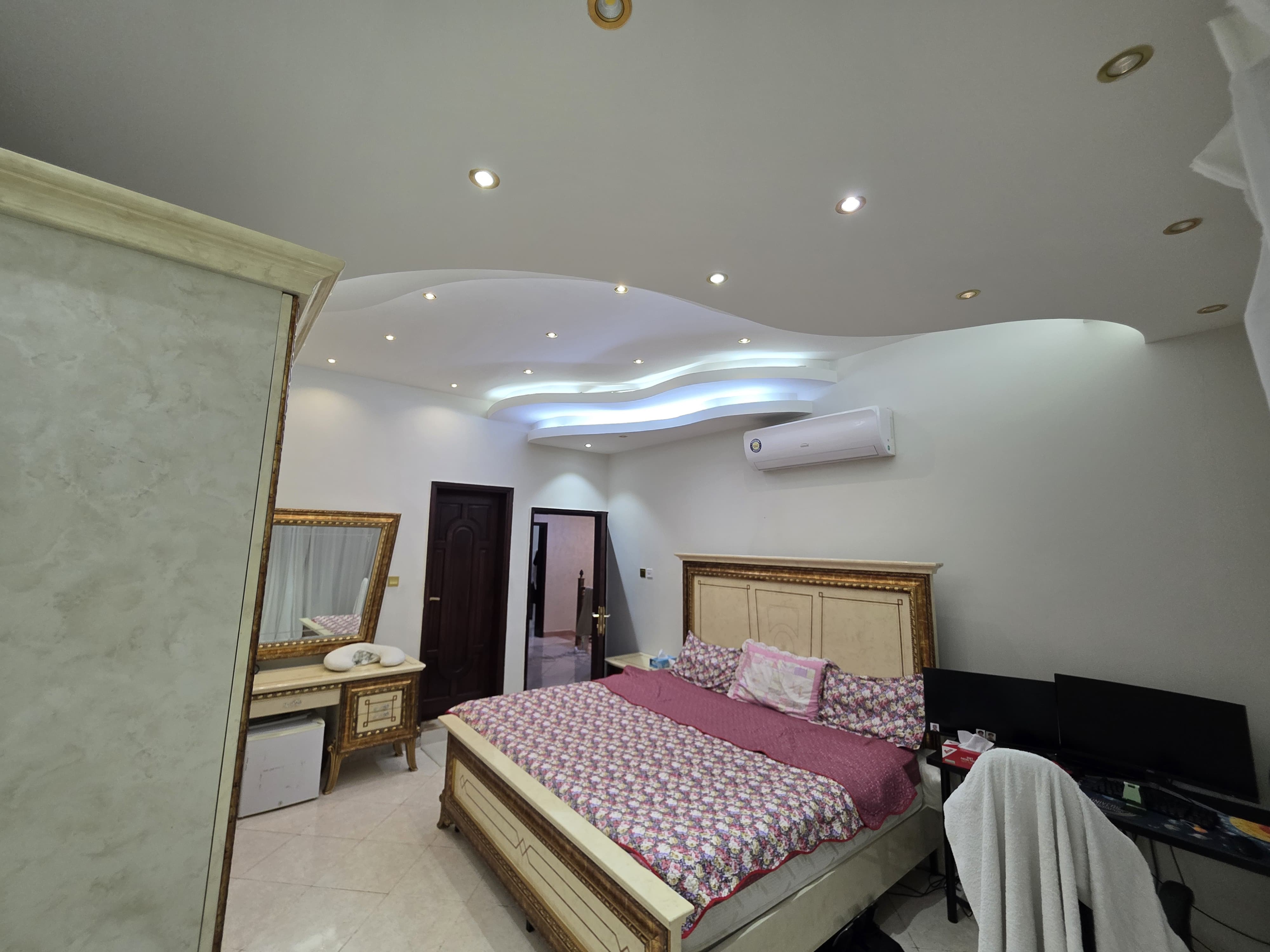 Furnished villa for sale in Al Rawdah; price includes water, electricity, and air conditioning. 14