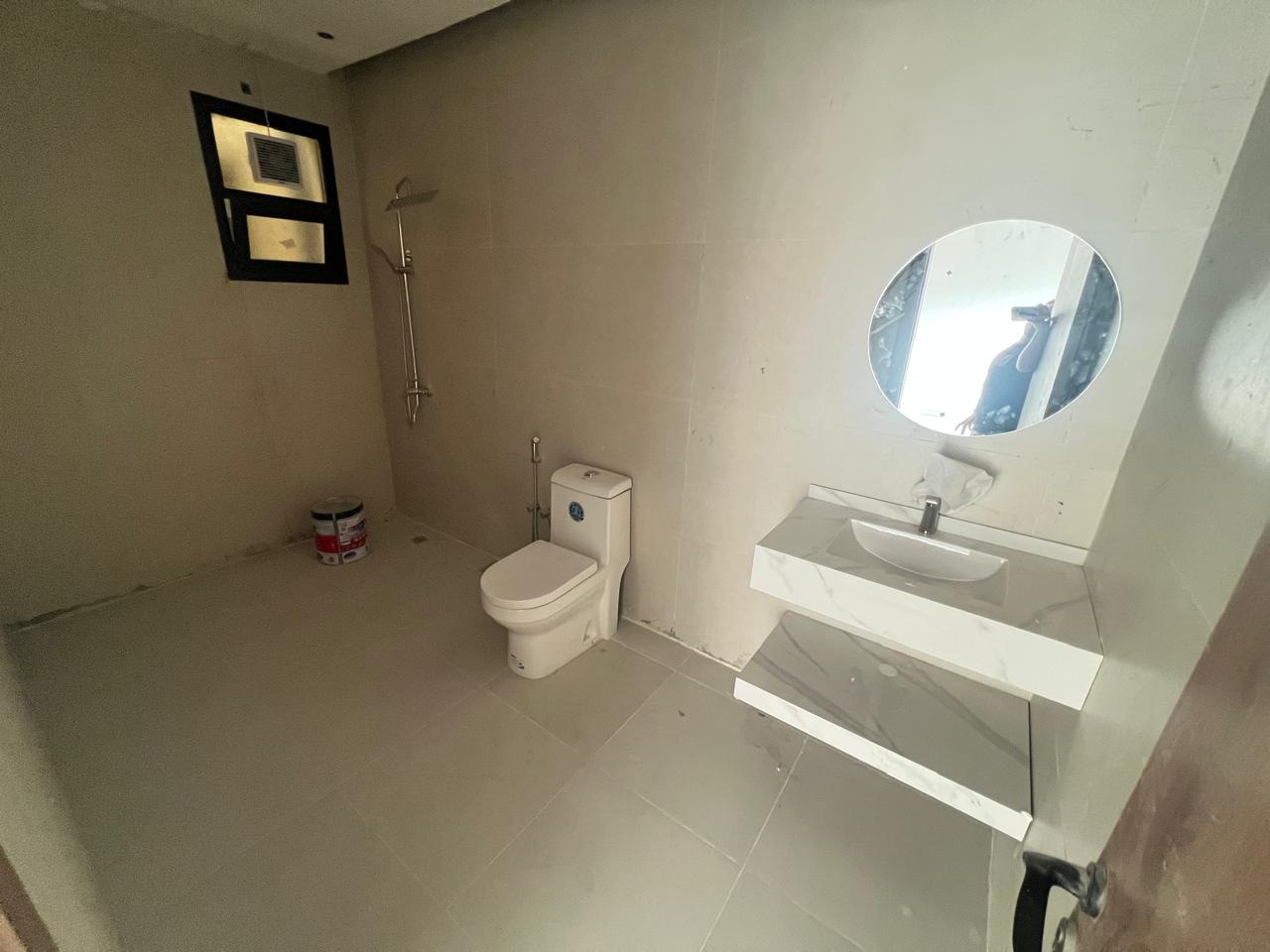 Townhouse for sale in Al-Haliyo 2 area, registration fees included. 10