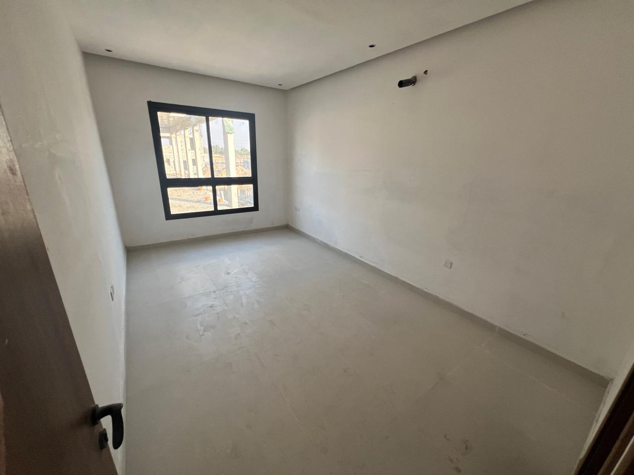 Townhouse for sale in Al-Haliyo 2 area, registration fees included. 14