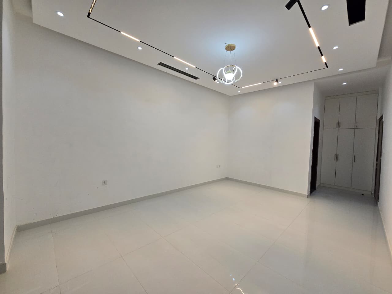 ajman al yasmeen 14