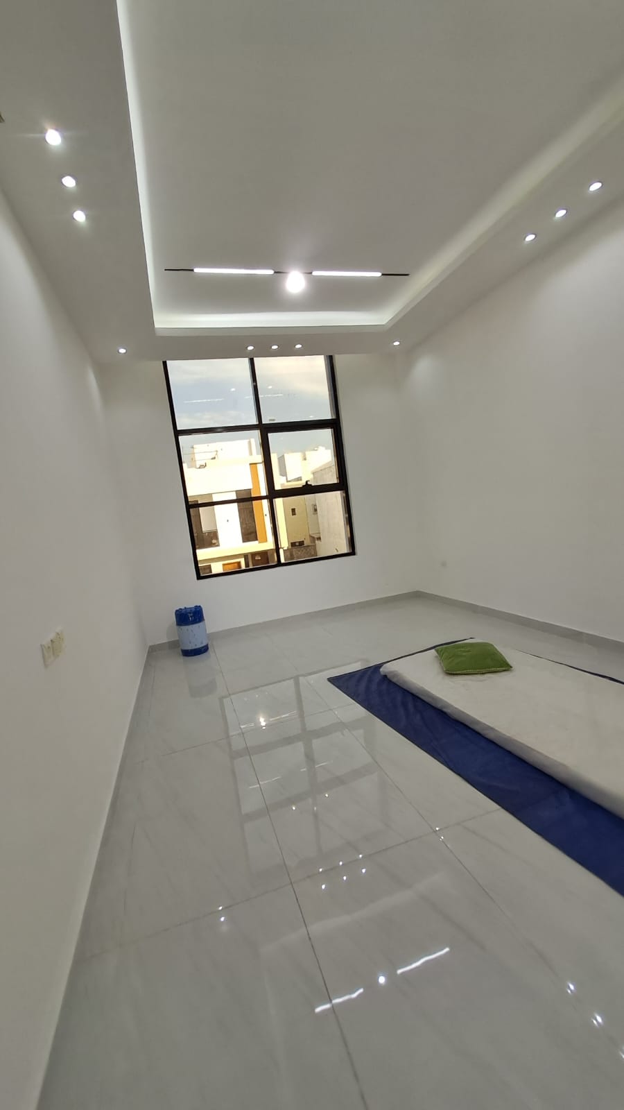 Villa for sale in the heart of Al Zahia, next to the mosque and services, behind Al Safir Mall 6