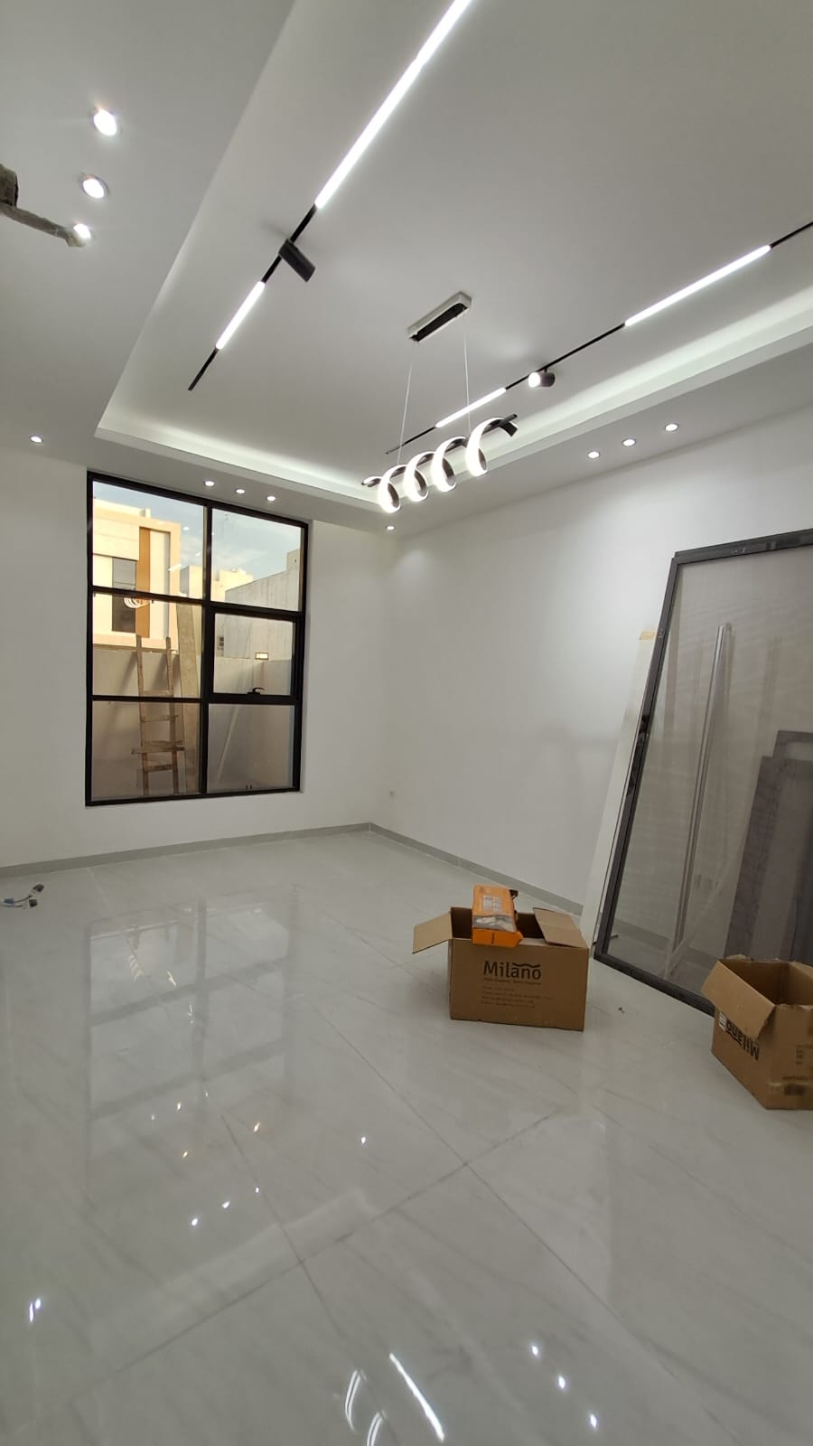 Villa for sale in the heart of Al Zahia, next to the mosque and services, behind Al Safir Mall 13