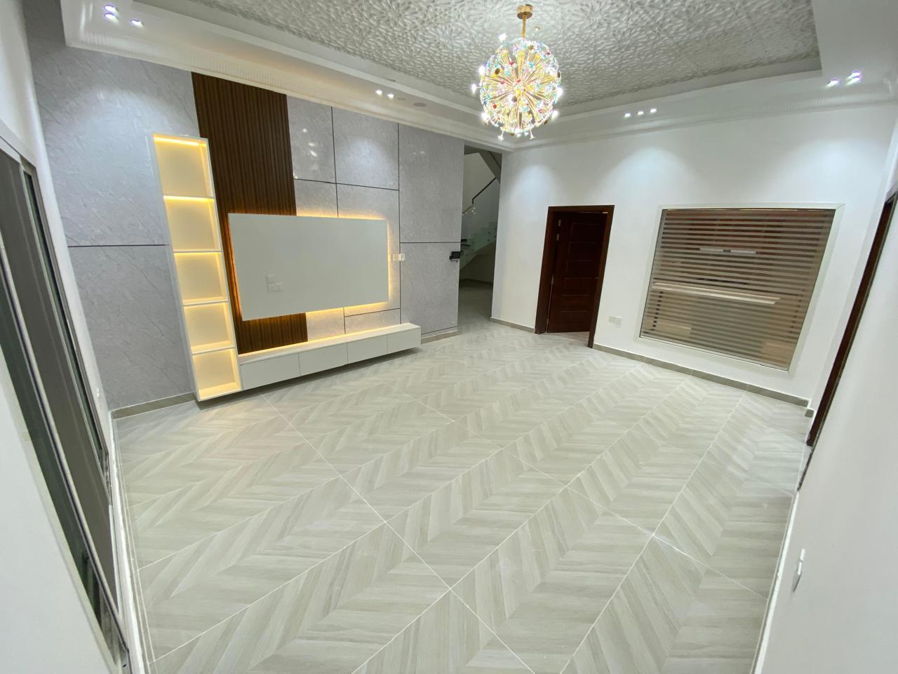من اجمل فلل الحليو واكبرها مساحة فيلا جديدة ديزاين مودرن وجه حجر ، موقع 4