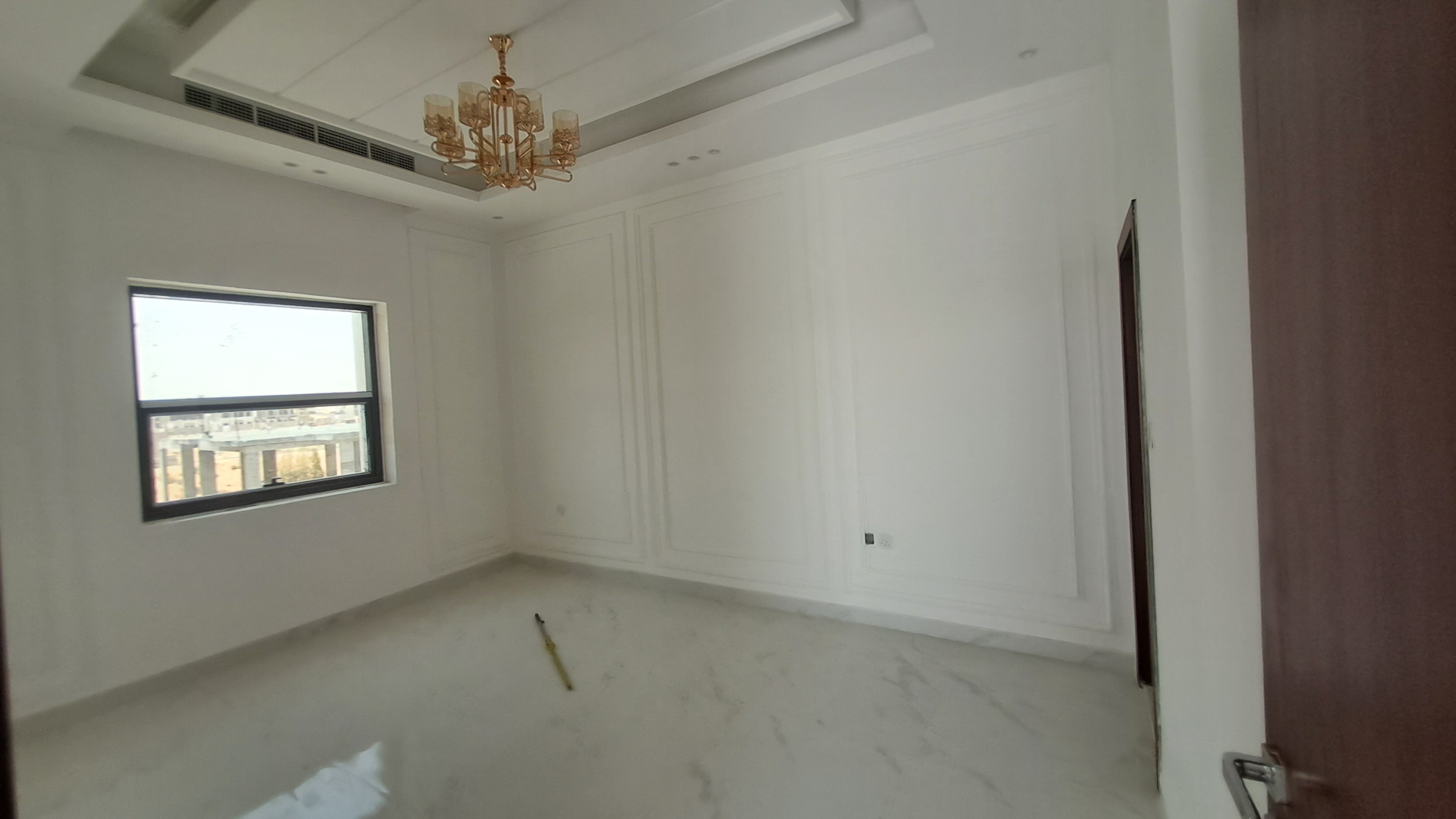 Villa for sale in Al Hilo 1, Ajman, UAE. Freehold ownership for all nationalities. Plot number 6329. Land area 3300 sq ft. Built-up area 4300 sq ft. 7 bedrooms, 8 bathrooms, majlis, 2 living rooms, central air conditioning, connected to water and electricity. Registration fees apply. 13