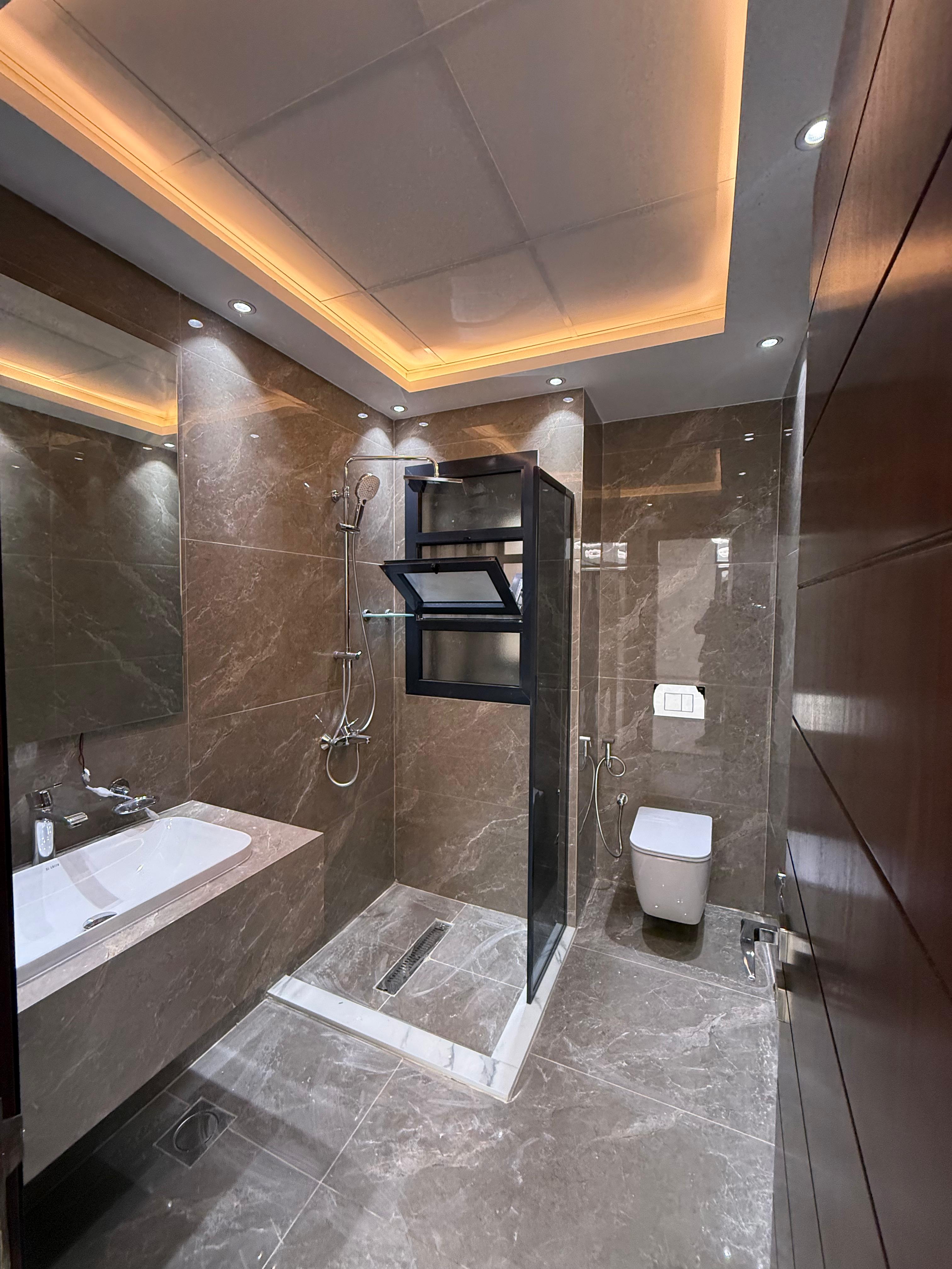 Premium 5-Bedroom Villa for Sale 10