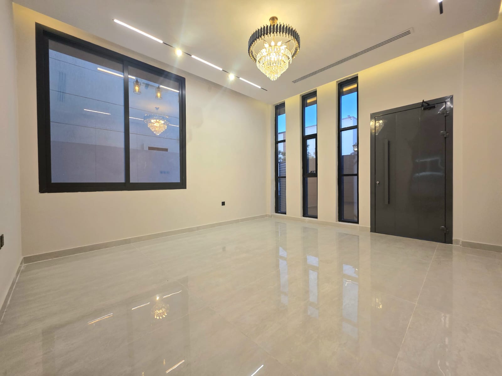 💎 Invest in Luxury... A Modern Villa in a Prime Location at Al Helio 2. 10