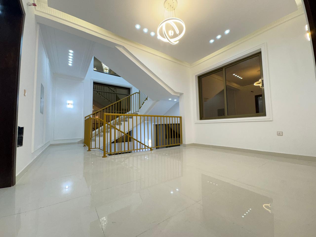 🏡 **A Mini Palace in the Heart of Al Bahia!** Located right next to the park, the Sheikh's Palace, and the Car Showroom... a one-of-a-kind location with luxury that's truly worth seeing. 10