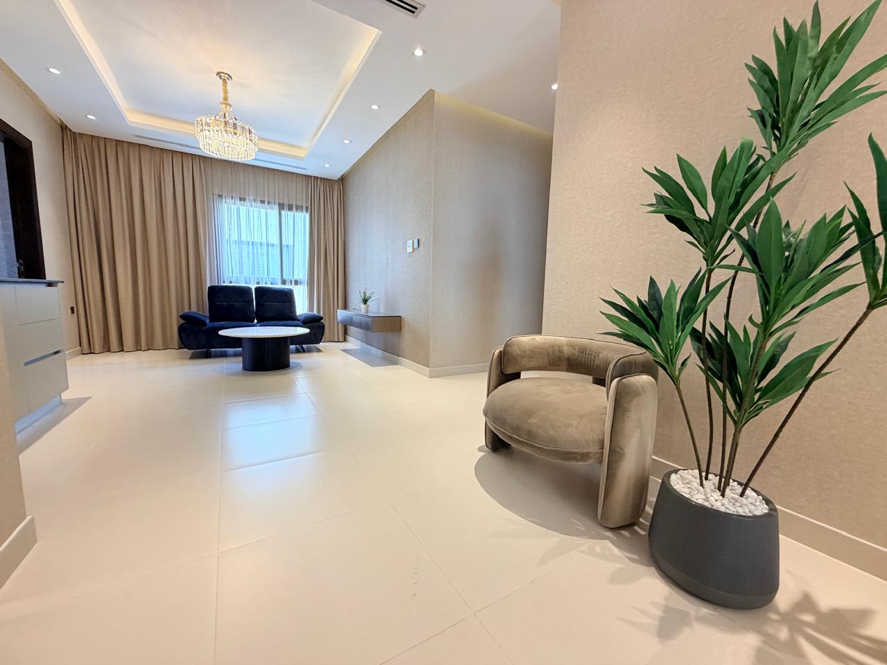Villa for sale in the Al-Yasmeen area—includes water, electricity, air conditioning, and furniture—at an exceptional price. 12