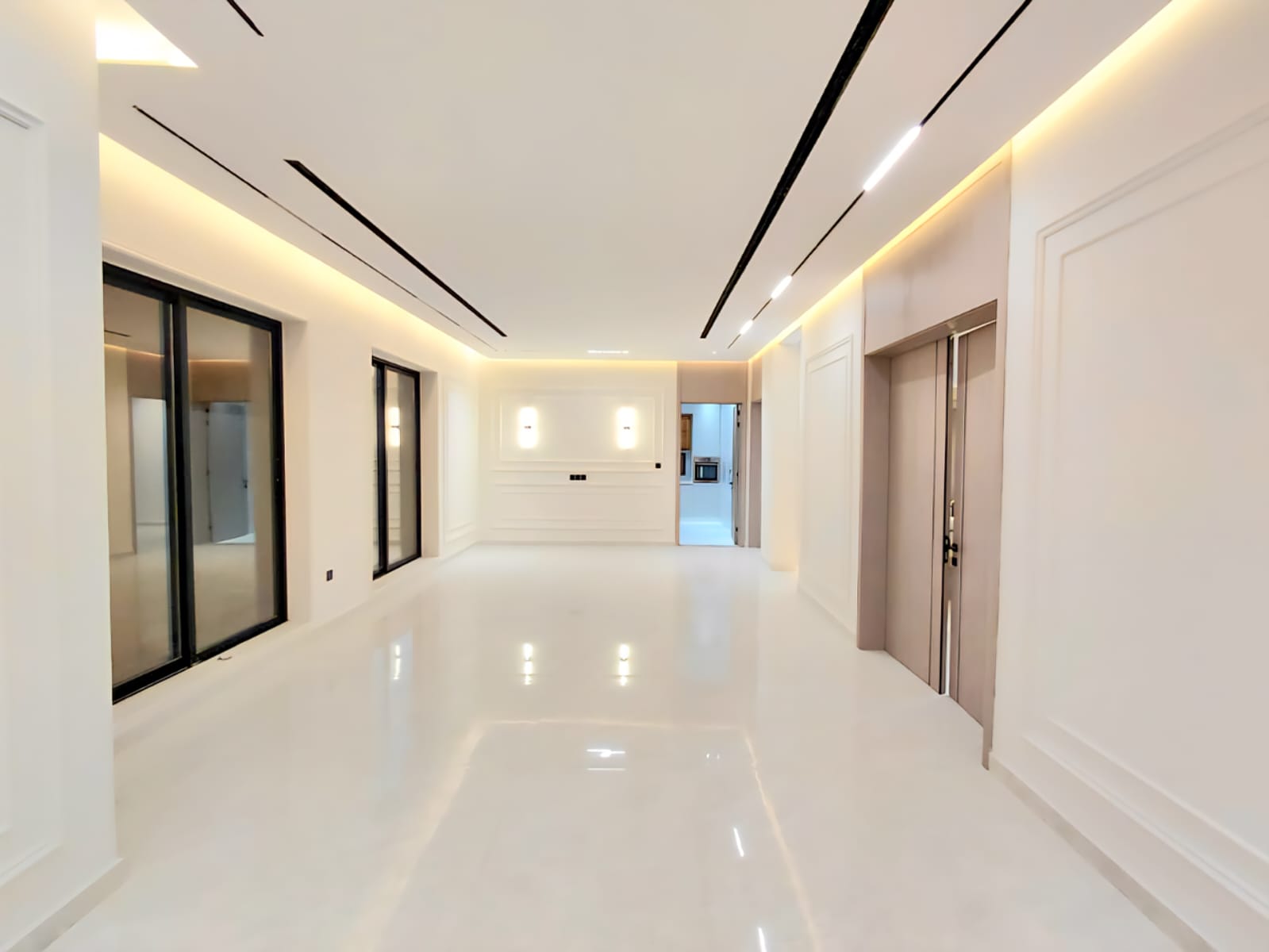 🏡 قصر مصغر في قلب الحليو2! بجوار الحديقة وقصر الشيخ ومعرض السيارات... موقع لا يتكرر وفخامة تستحق المشاهدة. 10