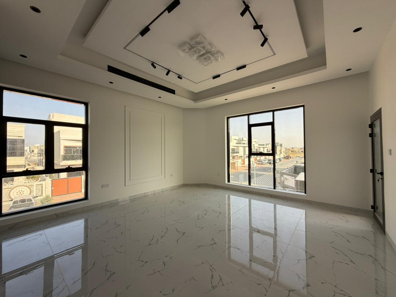 Exceptional Corner Villa | 7 Master Bedrooms Designed for Those Who Appreciate Luxury and Elegance 5