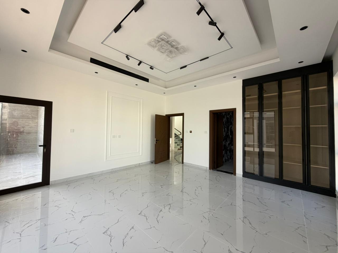 Exceptional Corner Villa | 7 Master Bedrooms Designed for Those Who Appreciate Luxury and Elegance 6