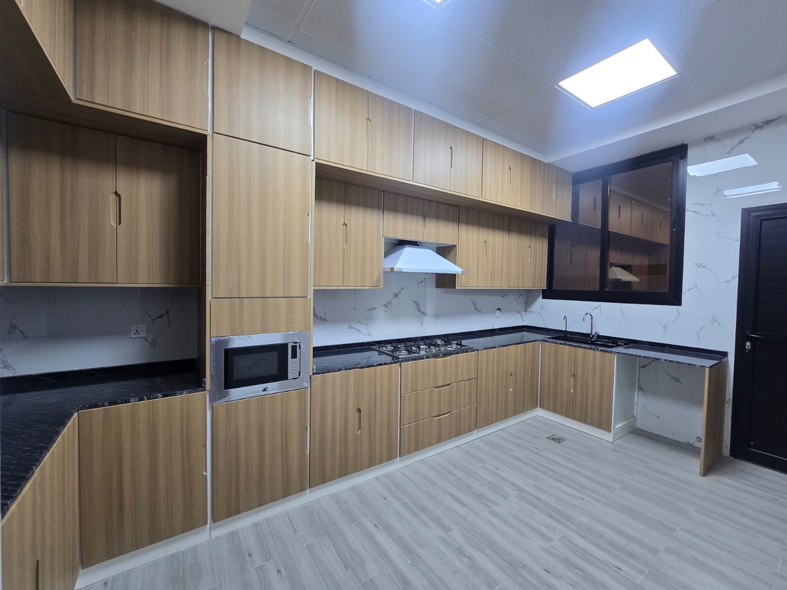 Rare Opportunity in Al Yasmeen | Luxury Family Villa Opposite the Mosque & Close to All Amenities 6