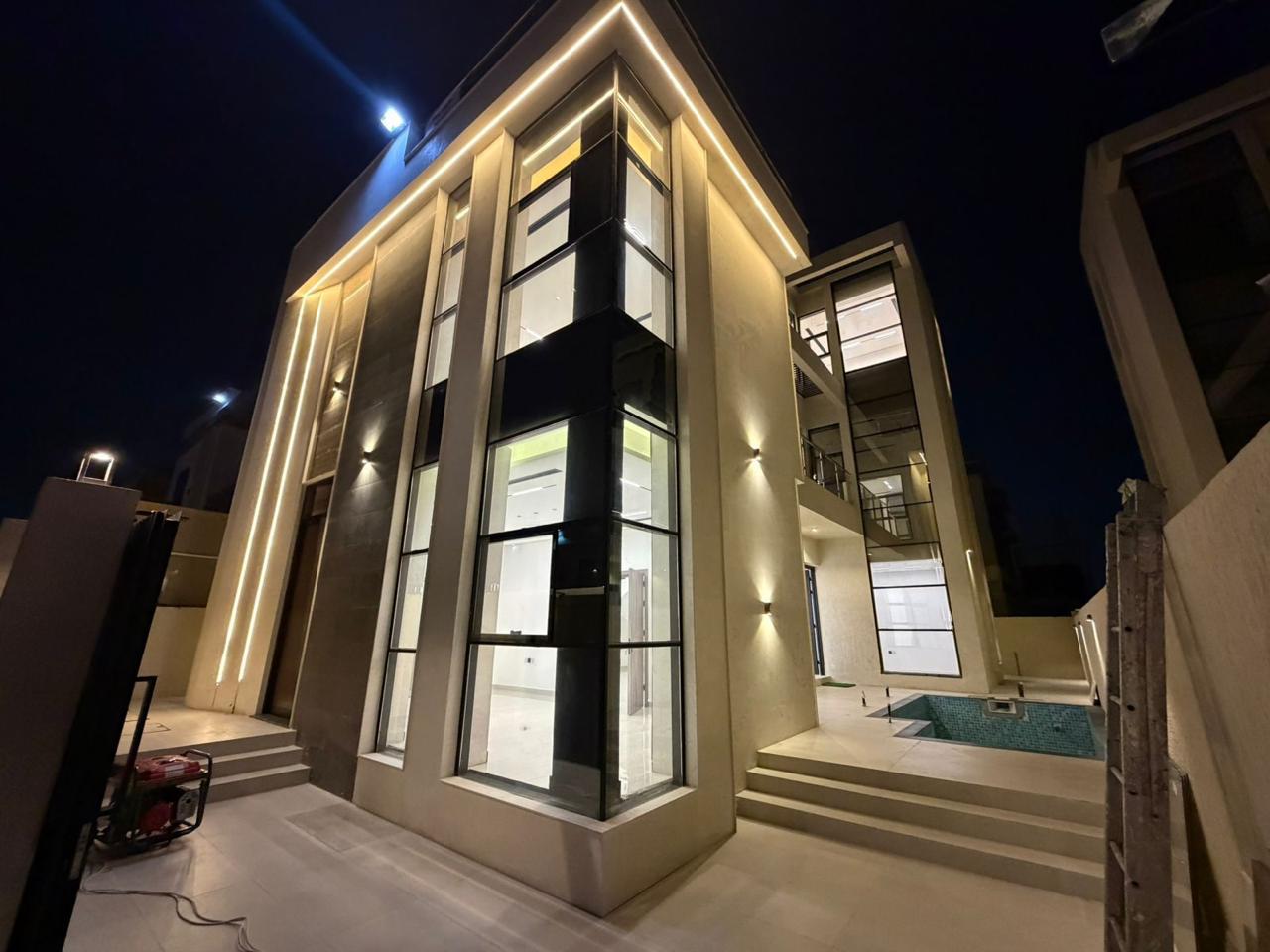 More Than a Villa… A Private Resort Lifestyle with 6 Bedrooms, a Pool and a Spacious Rooftop in Al Yasmeen 2