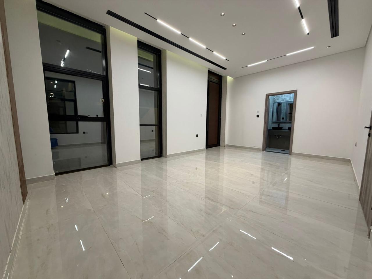 More Than a Villa… A Private Resort Lifestyle with 6 Bedrooms, a Pool and a Spacious Rooftop in Al Yasmeen 7