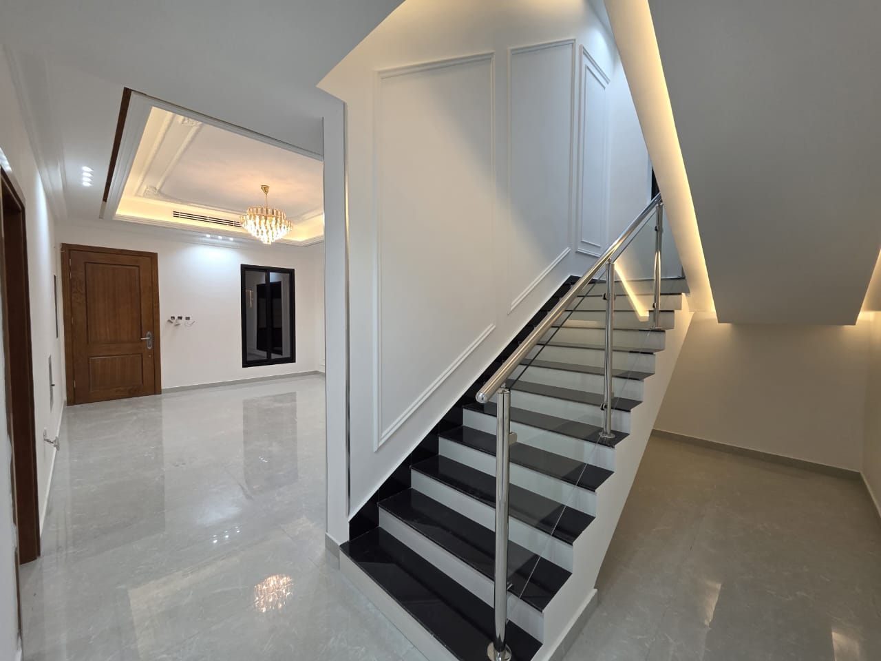 Luxury Classic Villa for Sale in Al Helio 2, Ajman, ideally located near Sheikh Mohammed Bin Zayed Road and all essential amenities. 8