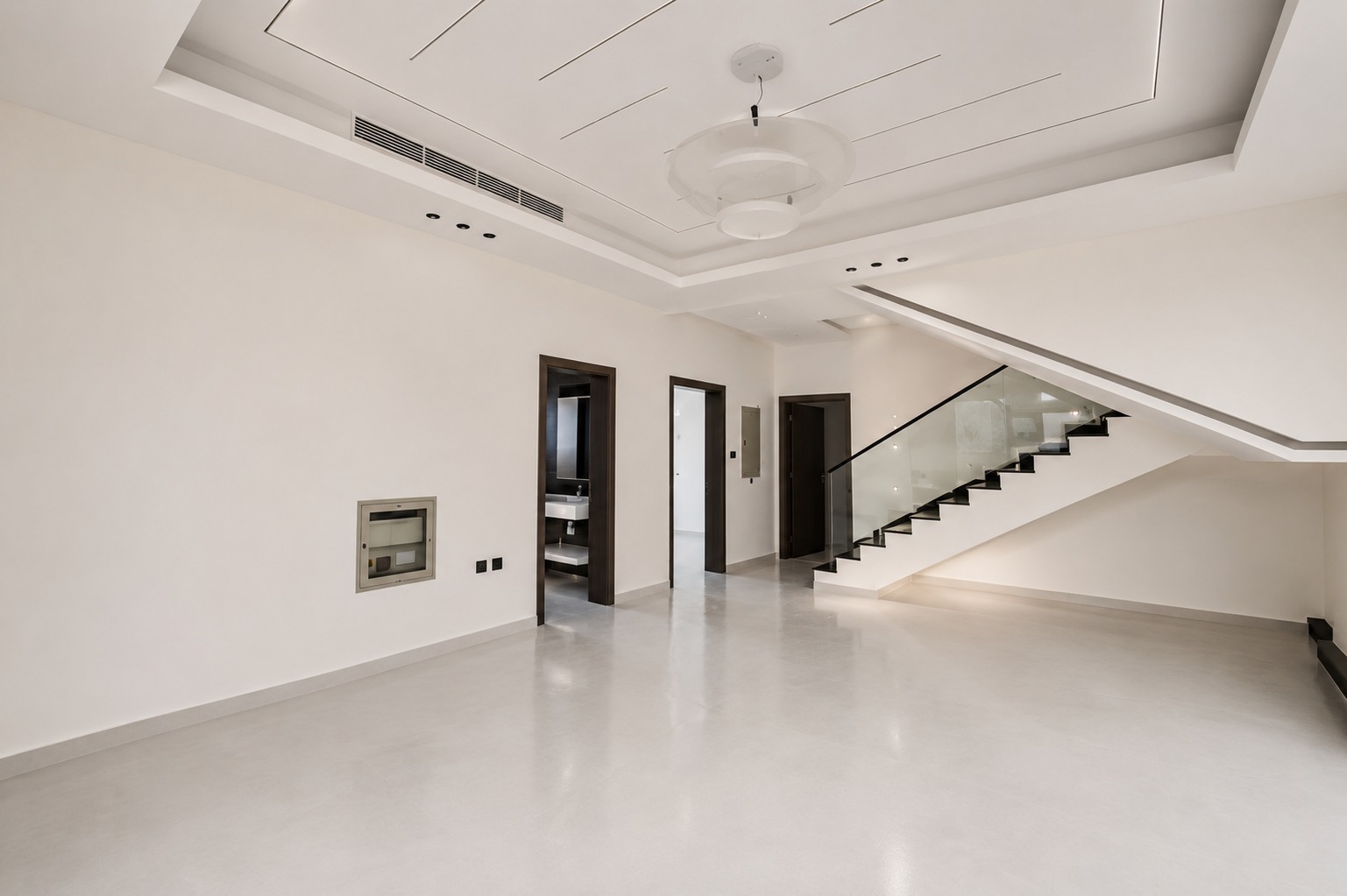 For Buyers Who Want a Custom-Finished Home, Not a Standard Commercial Villa — A Prime Main-Road Opportunity in Al Helio 2