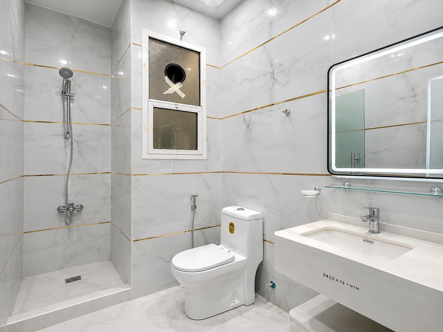 Stop Renting, Start Owning | 5 Master Bedroom Townhouse with Easy Financing 6