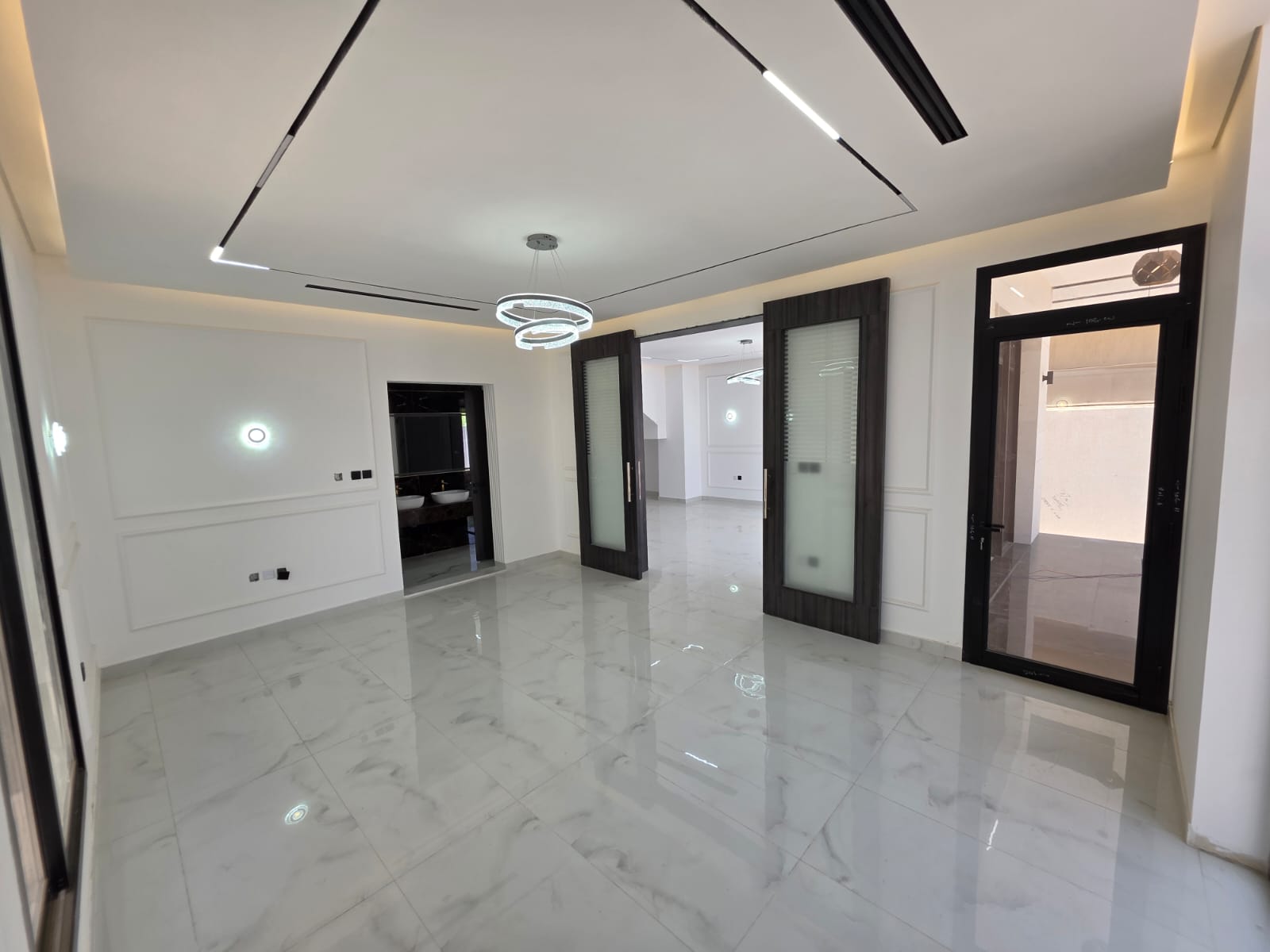 🏡 Don't miss the chance to invest in a premium home that combines elegance, comfort, and exceptional value. 11